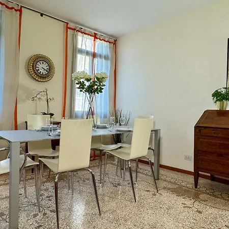 Apartment Fondamenta Nove *