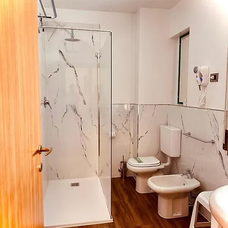 Domus Ciliota מלון 3*