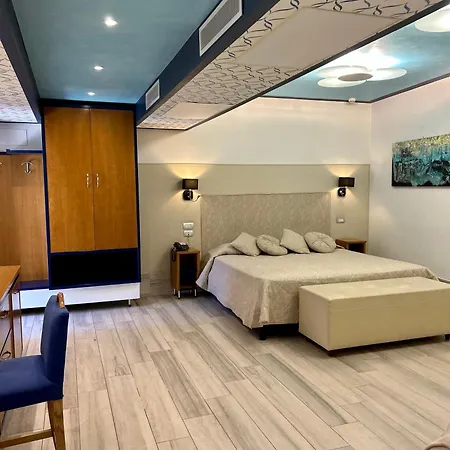 Sant'antonin Hotel