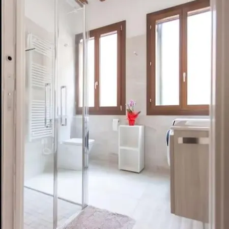 Ca Baratti Apartment *