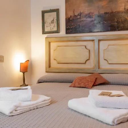 Zero Stairs + Canal View Apartamento