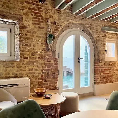 Ivy, Canal View * Venecia