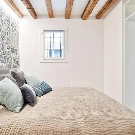 Delightful Ca' D'oro Appartement *