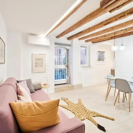 Appartement Delightful Ca' D'oro Venise