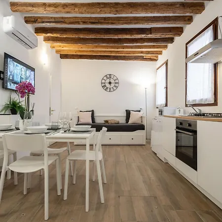 Apartmán Terrazza Con Idromassaggio Benátky