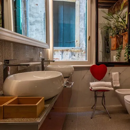 A Casa Tua 2 * Venice