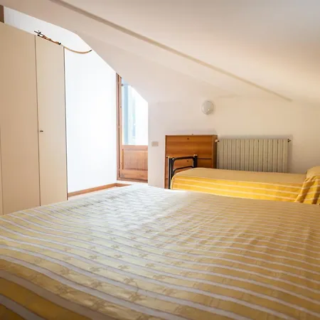 Il Lato Azzurro Hotel *