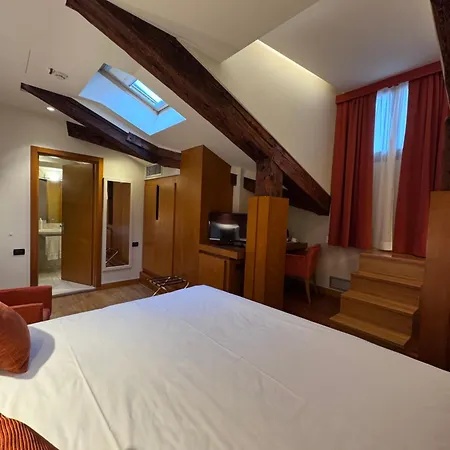 Ruzzini Palace Hotel 4*