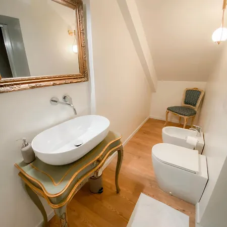 San Polo Luxury In Venice