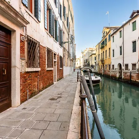 Apartment Castello 6386 Canal View