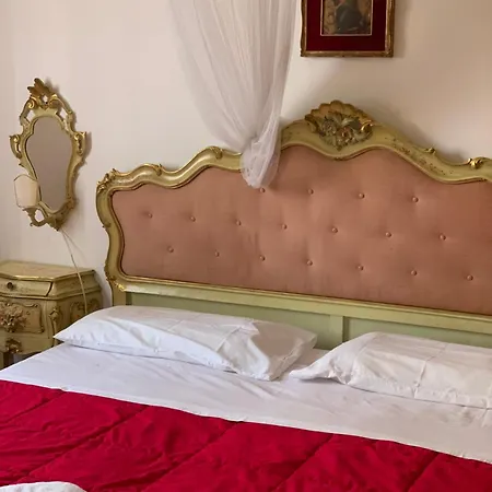 Lovenice Center Venezia