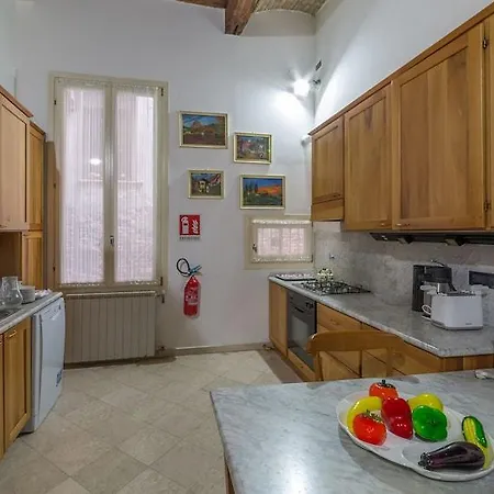 Luxury - Friendly Guest house 2*