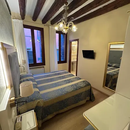 Tivoli Hotel Benátky
