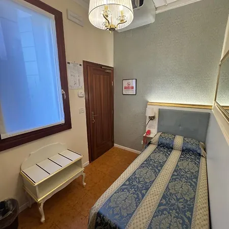 Hotel Tivoli Benátky