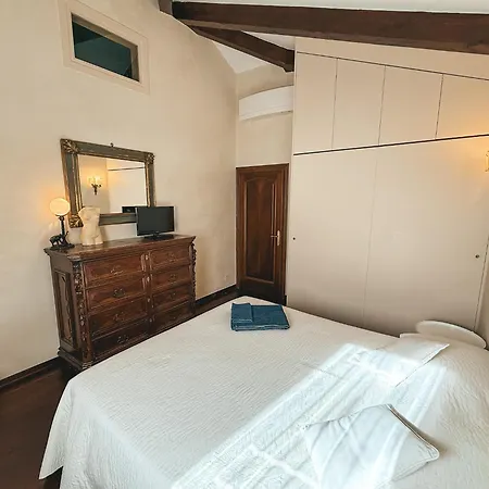 Attic Terrace San Square View Apartment Venice