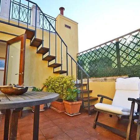 Appartement Attic Terrace San Square View *