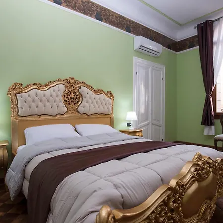 Simon' Secret 2* Venedig