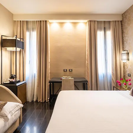 Hotel The Times