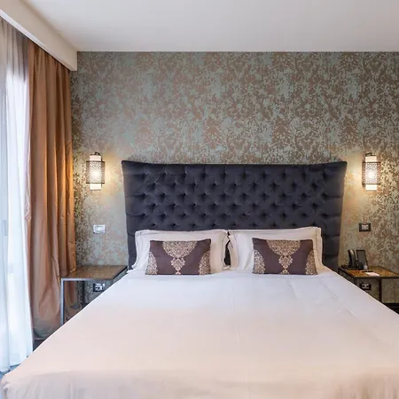 Hotel The Times 4*