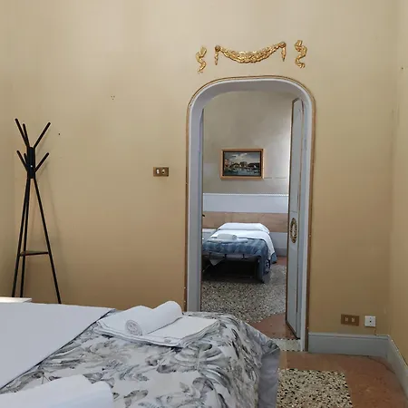 Tourist House 게스트하우스 *