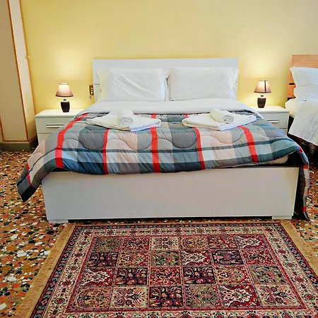 Tourist House *