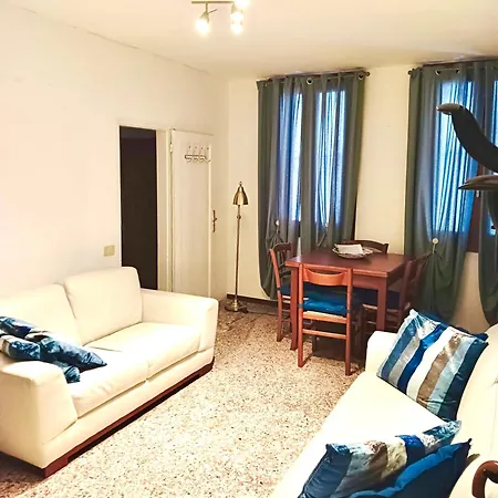 Rialto Apartment