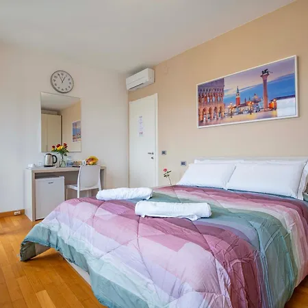 Bed & Breakfast Venice Friends *