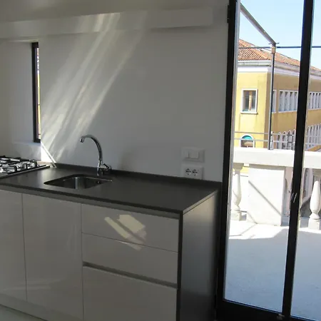 Homes & Holidays Venice