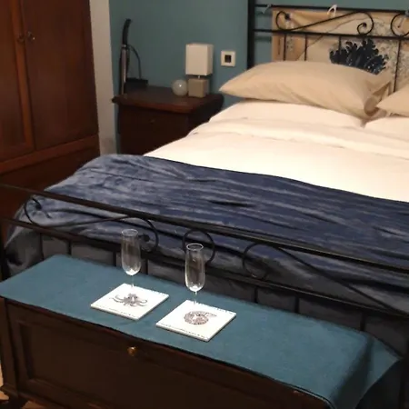 Quiet And Comfort In The Heart Of * Venice