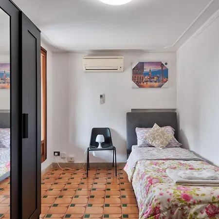 Jolly - Mini Apartment