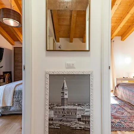 Stylish House Near With Parking Holiday home Venice