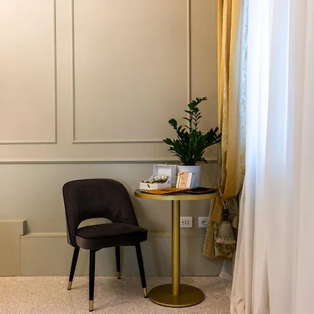 Palazzina Sardi Venice