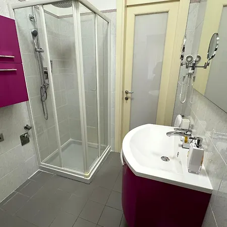 Celestia Canal View Apartment *