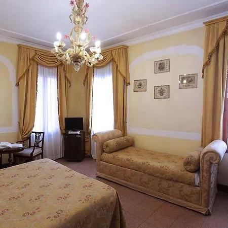 San Moise 3* Benátky