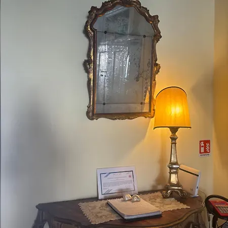 ベッド・アンド・ブレックファスト B ＆ B サン フィルミノ