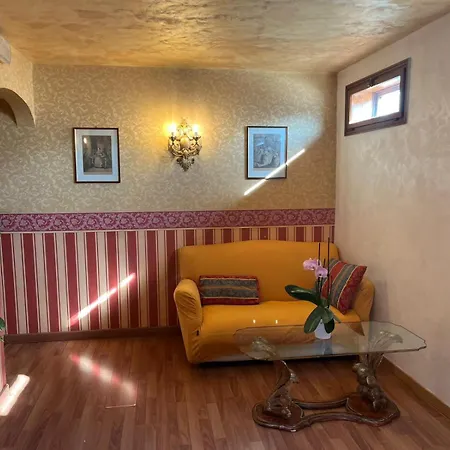 Ca' Morosini 1 & 2 Guest house 2*
