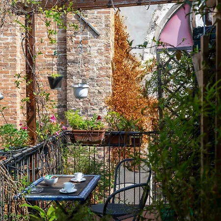 Arsenale Biennale Apartment *