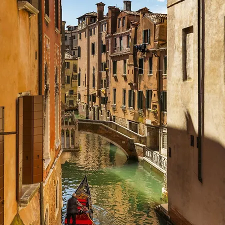 Appartamento The Yacht House Canal View *