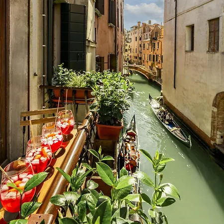Appartamento The Yacht House Canal View