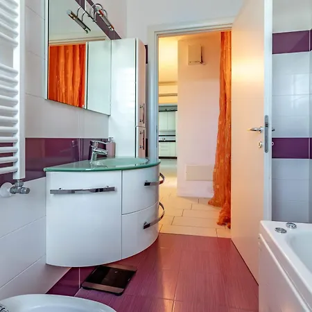 Airport Marco Polo -free Park- Appartement *