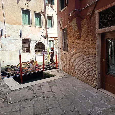 Ca Del Gambero Canal View ヴェネツィア