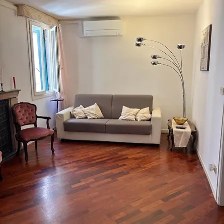 Apartment Ca' Frezzeria Venedig
