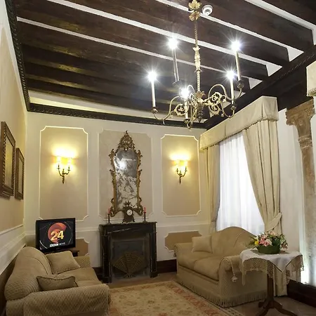 Ca' Cavalli Apartment Venice