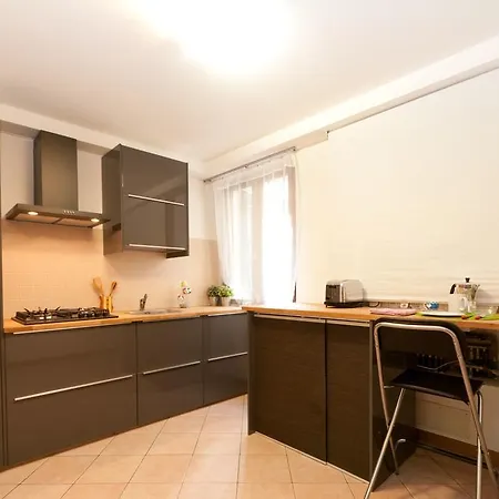 Ve-nice Sm2019 Apartment *