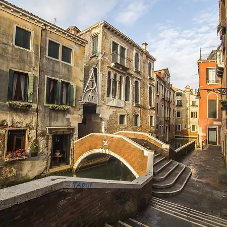 Le Marie Guest house Venice