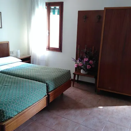 Al Gobbo Hotel *
