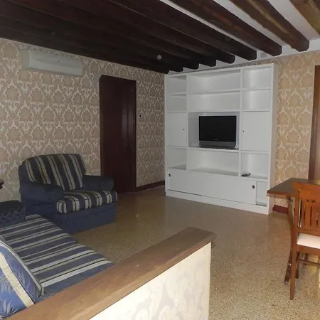Apartment Home Venice Apartments - Piazzale Roma *