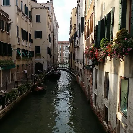 Palazzo San Marco: Historic With Lift * Venice