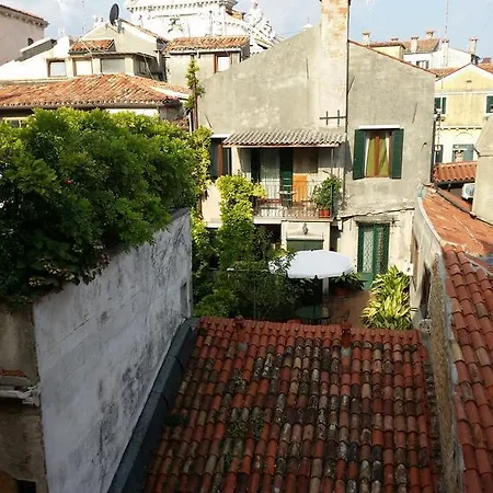 Palazzo San Marco: Historic With Lift