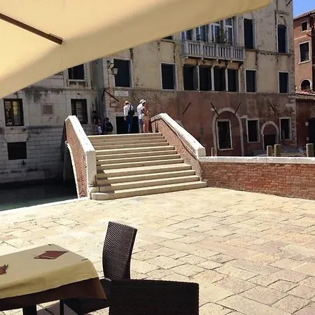 Lovers Venecia